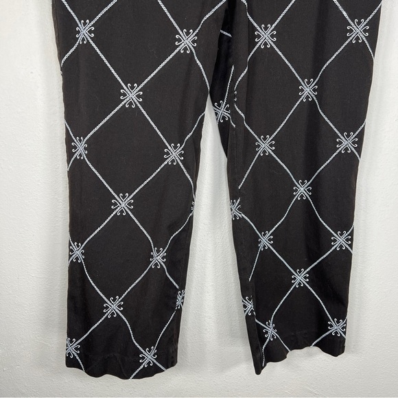 SIZE 6 ANN TAYLOR LOFT BROWN WHITE EMBROIDERED CROPPED CAPRI PANTS BOHO PREPPY - Picture 2 of 11